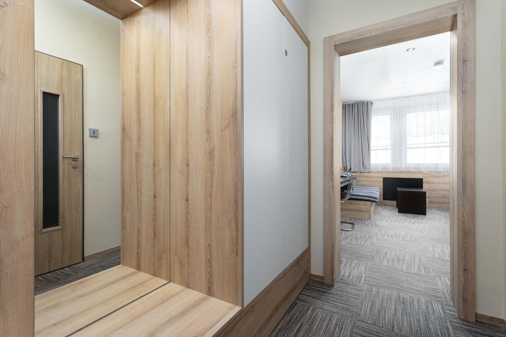Hotel Koruna オパヴァ 部屋 写真